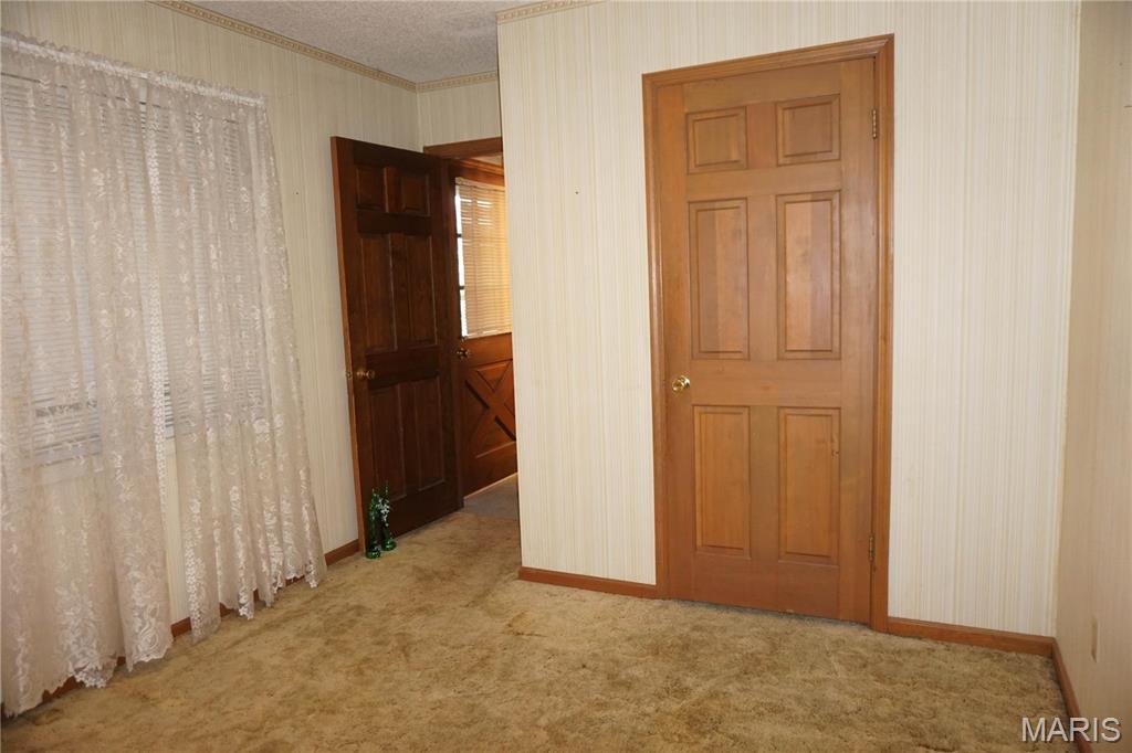 1502 Independence Road Rolla, MO 65401 - Photo 19 of 29