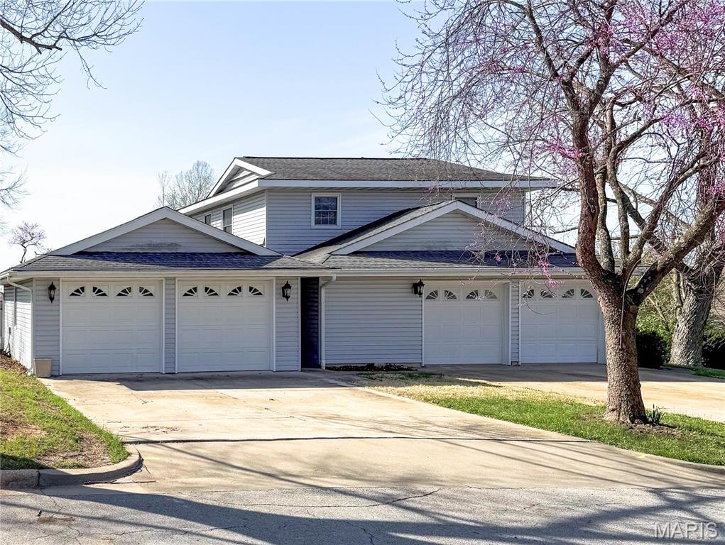 1502 Independence Road Rolla, MO 65401 - Photo 2 of 29