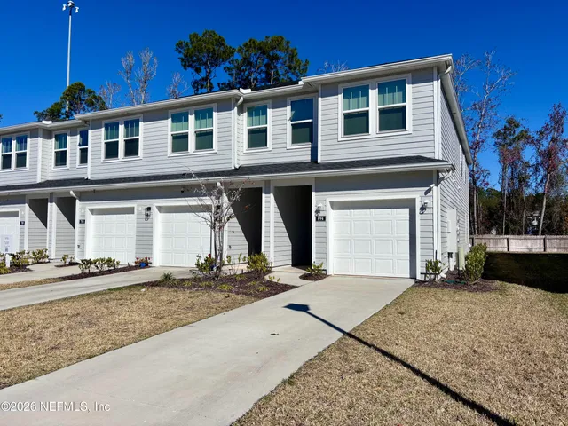 $1,795 | 694 Holly Lakes Drive, Orange Park, FL 32073