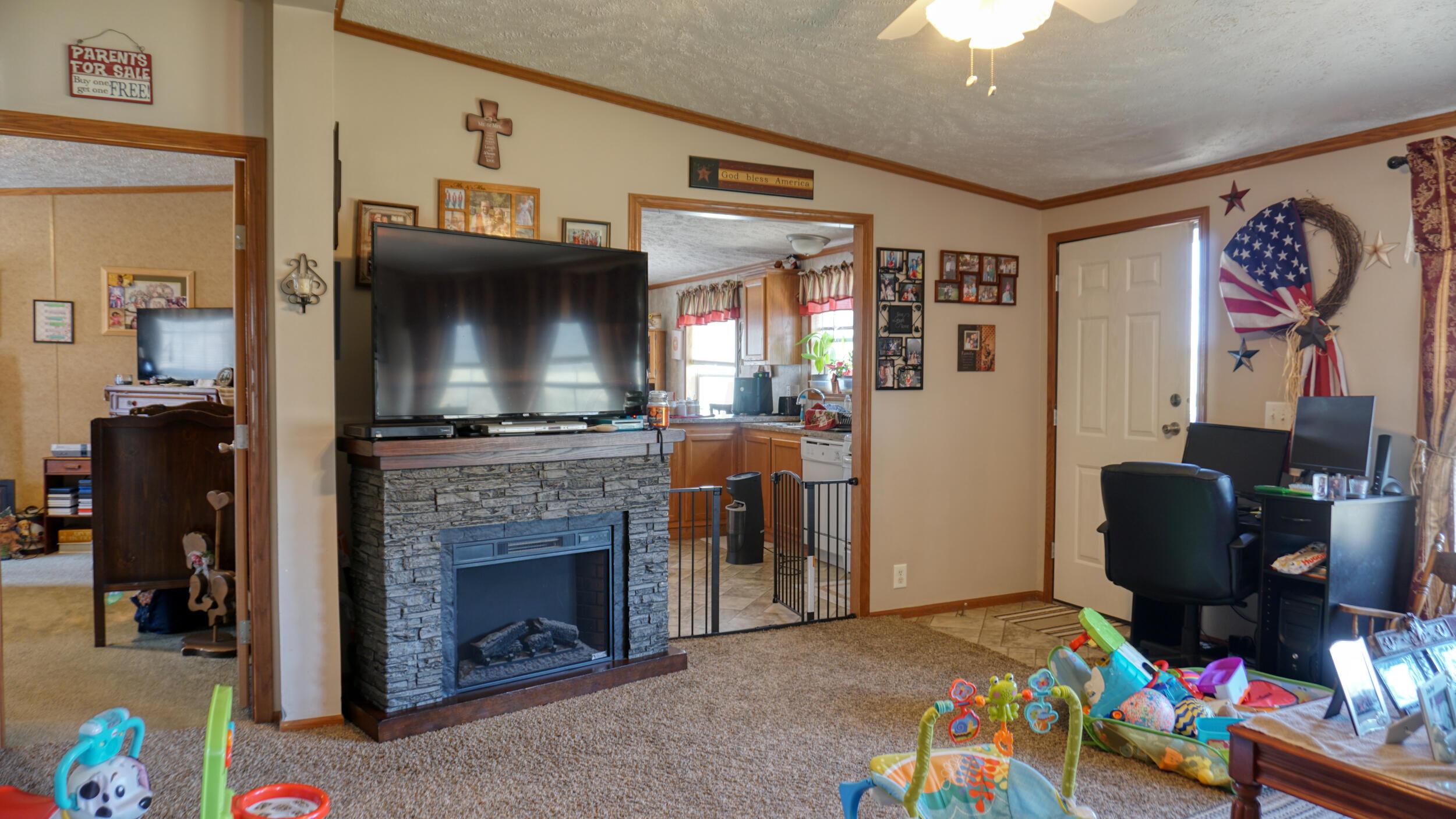 52149 Iowa Road Cumberland, OH 43732 - Photo 14 of 19