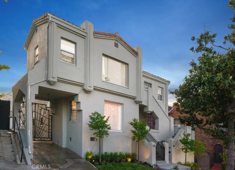 1119 South Orange Dr