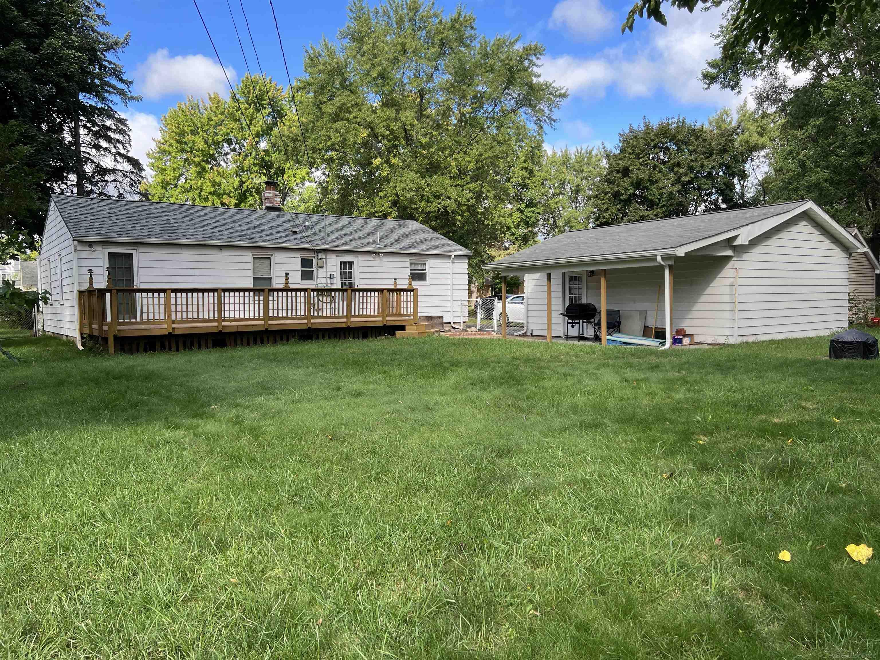2771 Weaverton Rochester Hills, MI 48307 - Photo 2 of 30