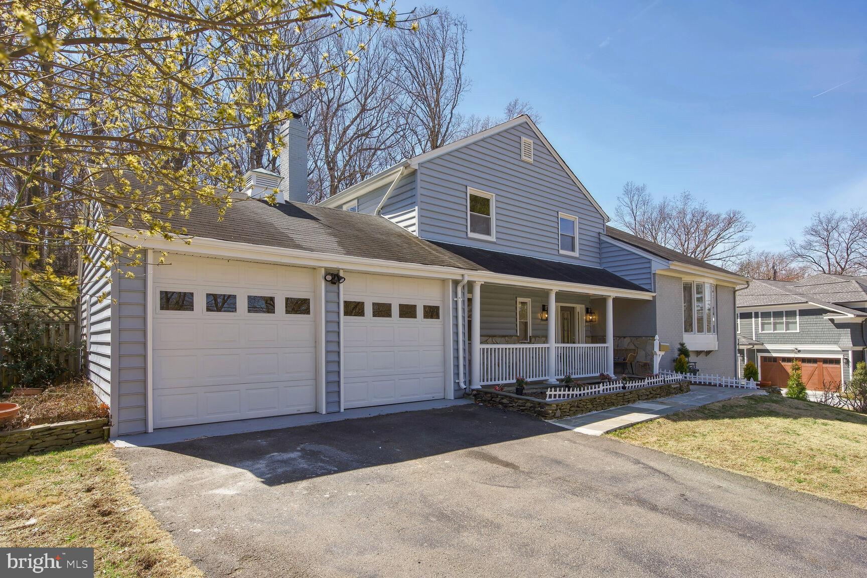 8516 West Howell Road Bethesda, MD 20817 - Photo 2 of 44 Exterior Front '
side view