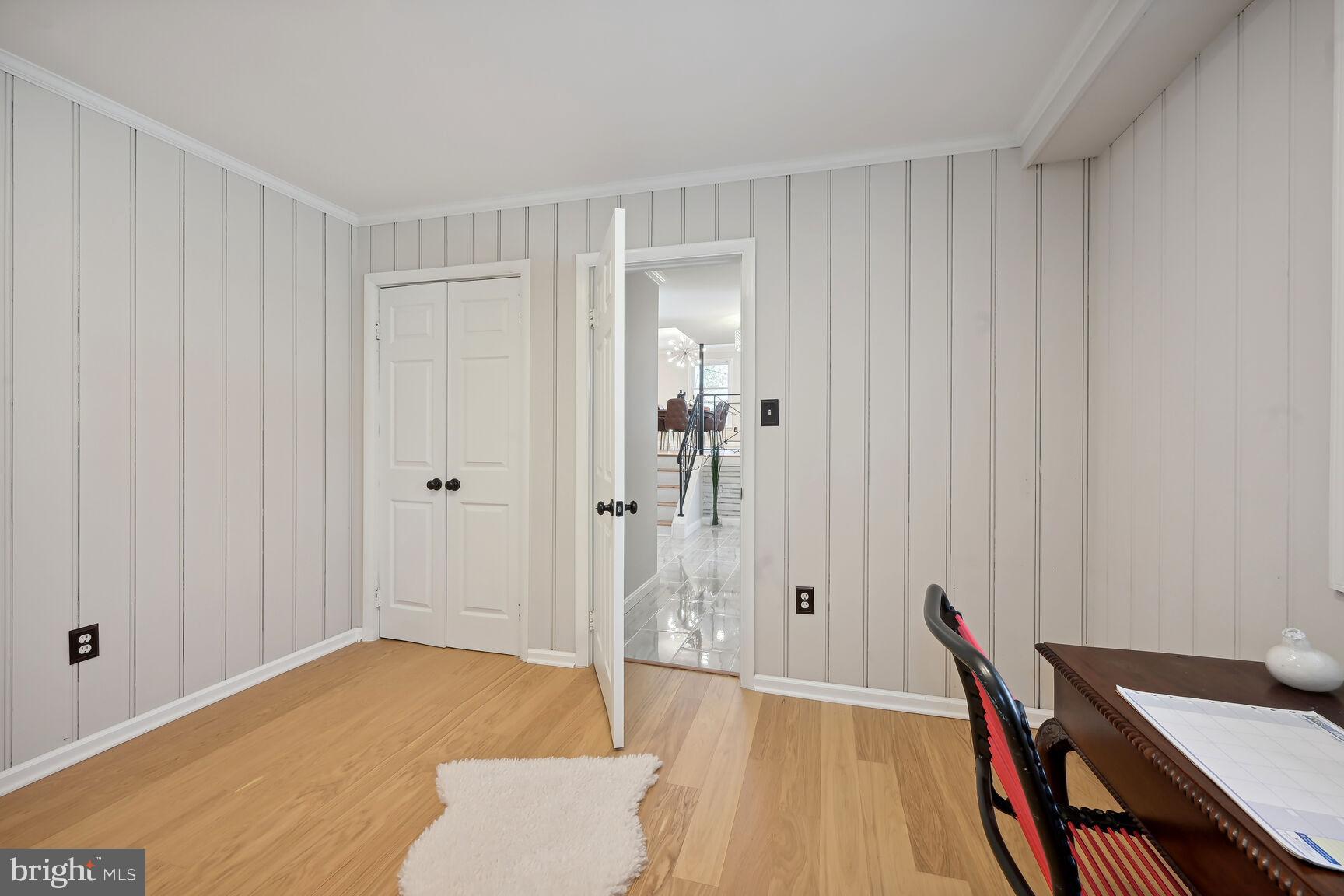 8516 West Howell Road Bethesda, MD 20817 - Photo 22 of 44 Room