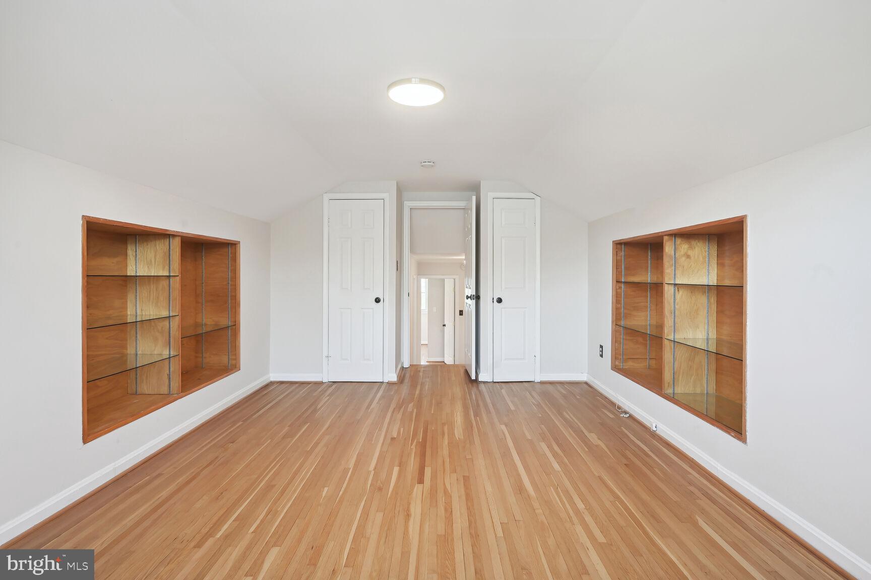 8516 West Howell Road Bethesda, MD 20817 - Photo 35 of 44 Bedroom Number 4