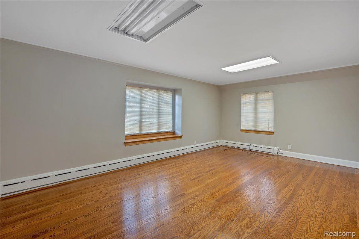 19160 Woodston Road Highland Park, MI 48203 - Photo 34 of 65 Gallery Image 34