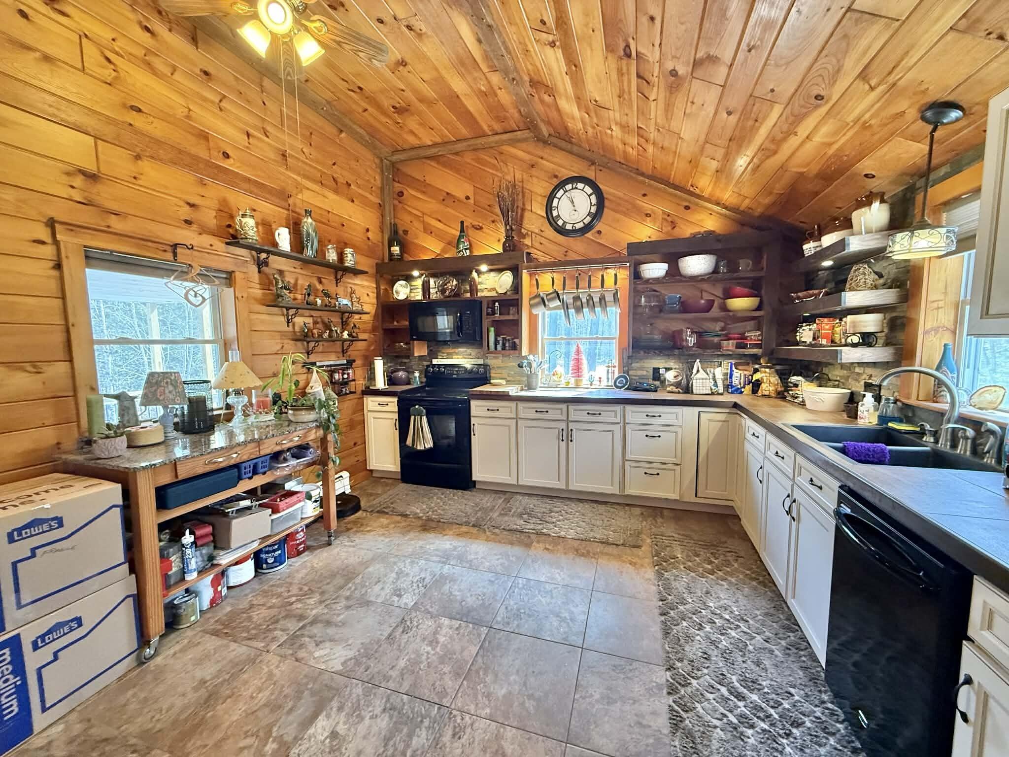 723 Scribner Hill Road Otisfield, ME 04270 - Photo 3 of 36 d5b5b5d2-e5de-4188-ad58-3e4c144b65de