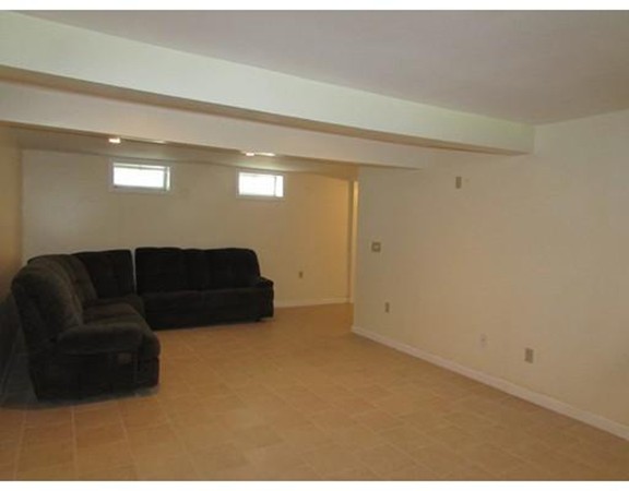 1 Spring Lane North Reading, MA 01864 - Photo 17 of 19 Gallery Image 17