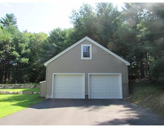1 Spring Lane North Reading, MA 01864 - Photo 4 of 19 Gallery Image 4