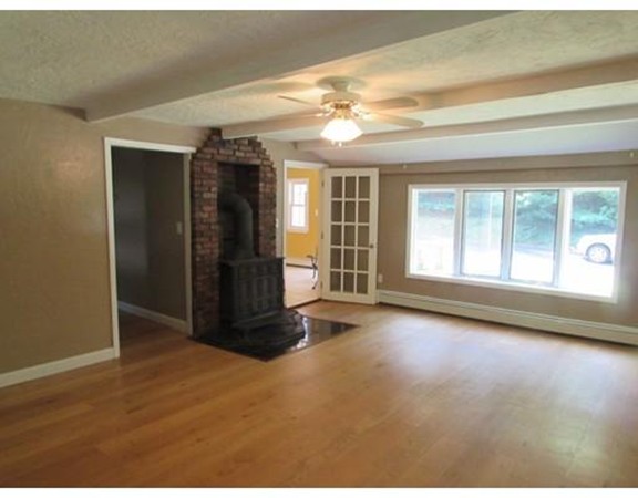 1 Spring Lane North Reading, MA 01864 - Photo 8 of 19 Gallery Image 8