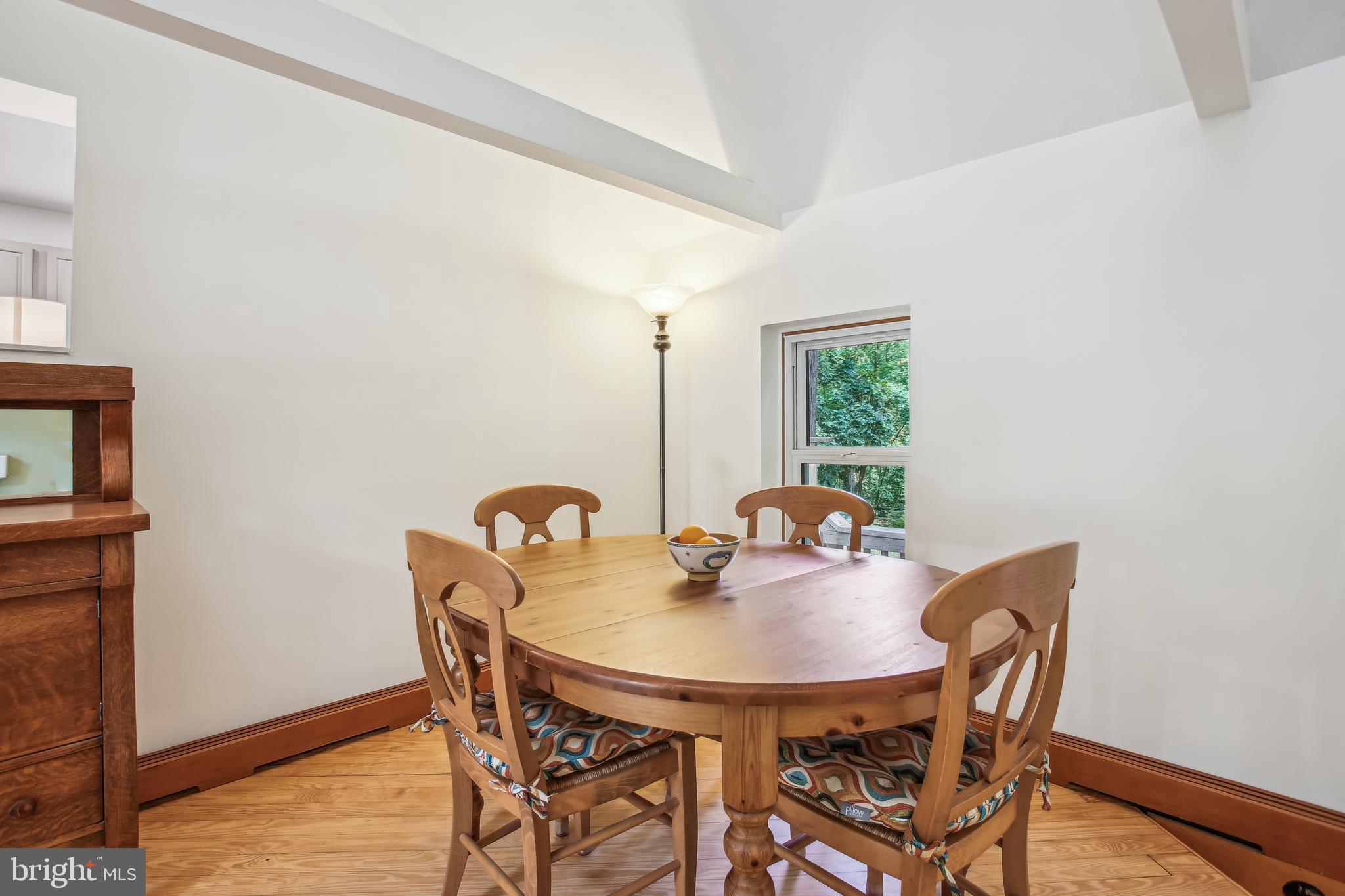 7009 Coventry Road Alexandria, VA 22306 - Photo 8 of 61 Dining Area