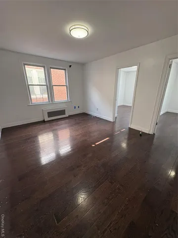 $3,548 | 1826 Mulford Avenue, Unit 2 | Pelham Bay