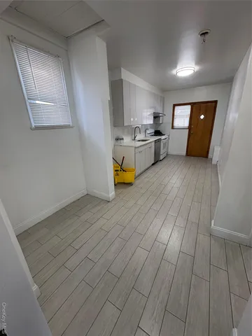 $3,548 | 1826 Mulford Avenue, Unit 2 | Pelham Bay