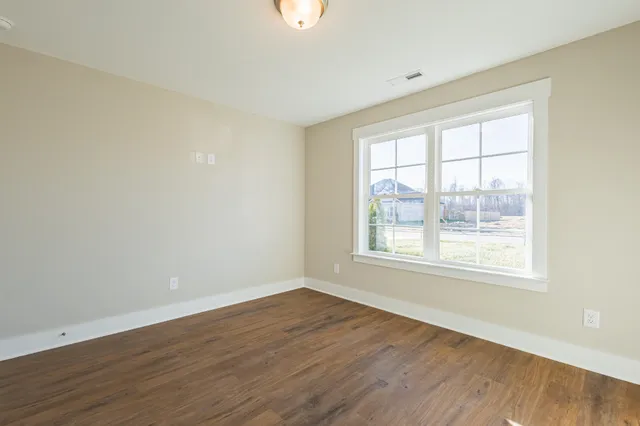 $409,900 | 71 Brooklyn Avenue, Manchester, TN 37355