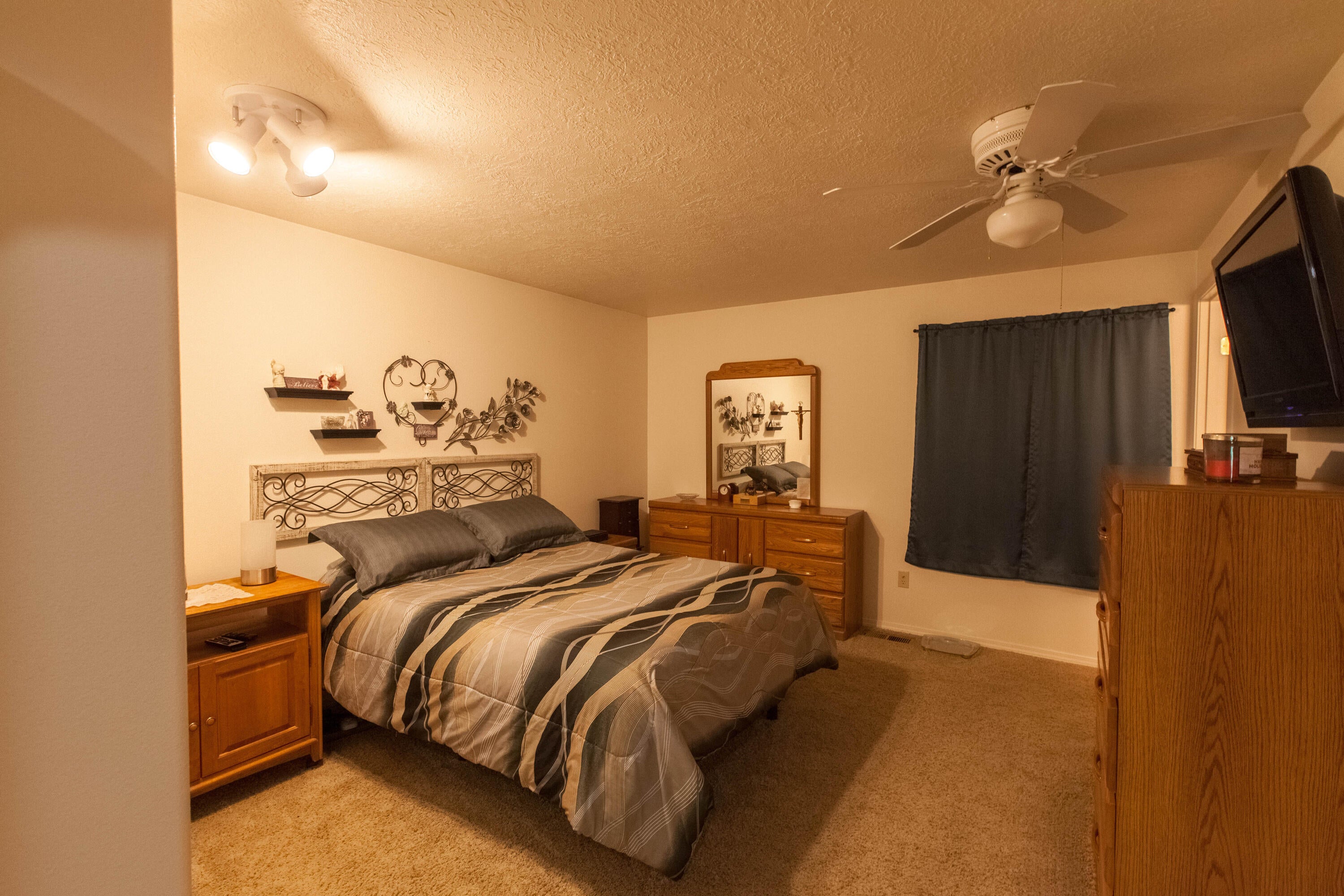 632 Southwest Elk Ridge Court Madras, OR 97741 - Photo 15 of 33 15