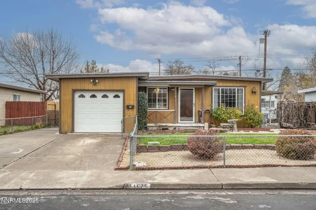 $385,000 | 1675 Auburn Way, Reno, NV 89502