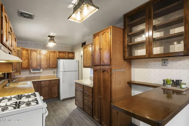 $385,000 | 1675 Auburn Way, Reno, NV 89502