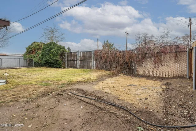 $385,000 | 1675 Auburn Way, Reno, NV 89502