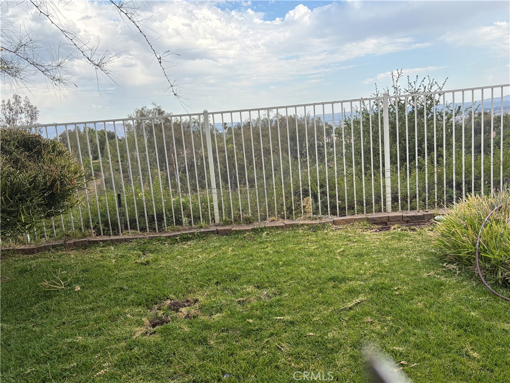 7149 Rockspring Lane Highland, CA 92346 - Photo 28 of 29 Back fence