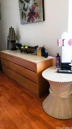 $1,650 | 300 Wai Nani Way, Unit I2405, Honolulu, HI 96815