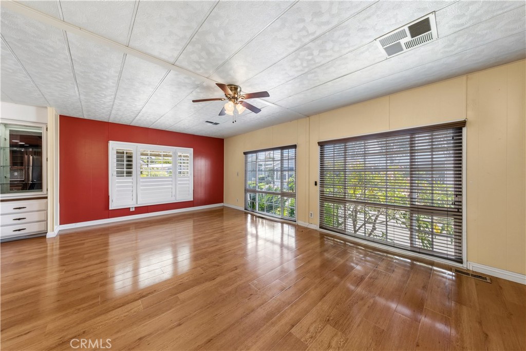 14851 Jeffrey Road, Unit 7 Irvine, CA 92618 - Photo 3 of 15 Living Room