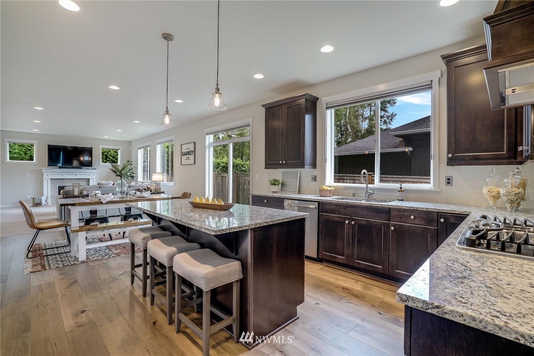 423 South Davies Road Lake Stevens, WA 98258 - Photo 6 of 25 Gallery Image 6