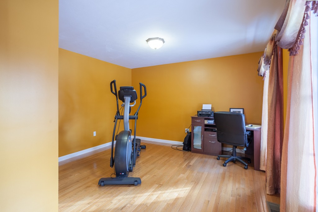 152 Old Worcester Road Charlton, MA 01507 - Photo 12 of 28 a view of a workspace with gym equipment