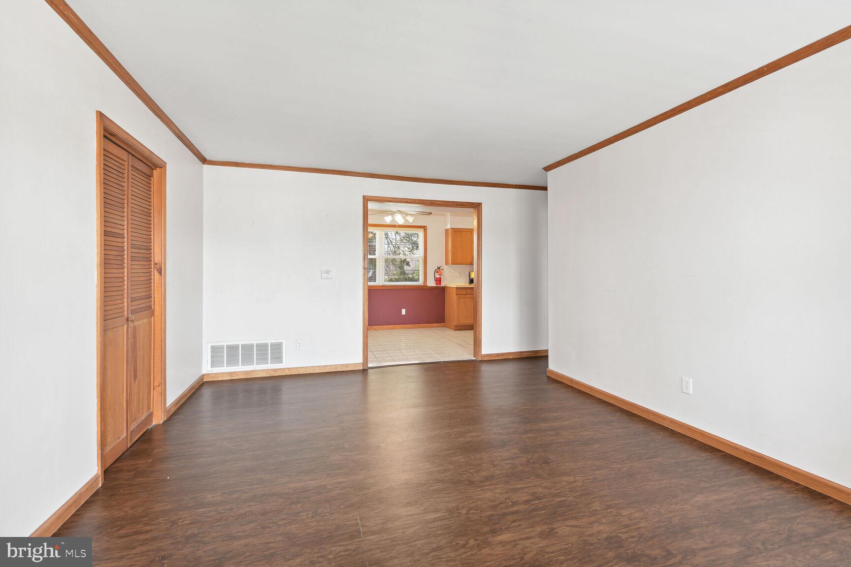 66 Forge Road Medford, NJ 08055 - Photo 4 of 17