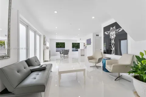 $2,595,000 | 1903 Bay Drive, Pompano Beach, FL 33062