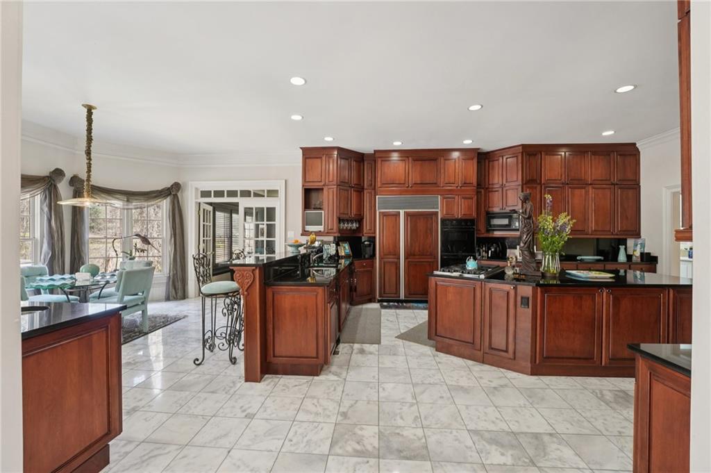 1296 Niskey Lake Road Southwest Atlanta, GA 30331 - Photo 18 of 88