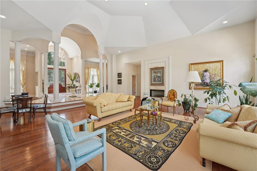 1296 Niskey Lake Road Southwest Atlanta, GA 30331 - Photo 9 of 88 a living room with furniture and wooden floor