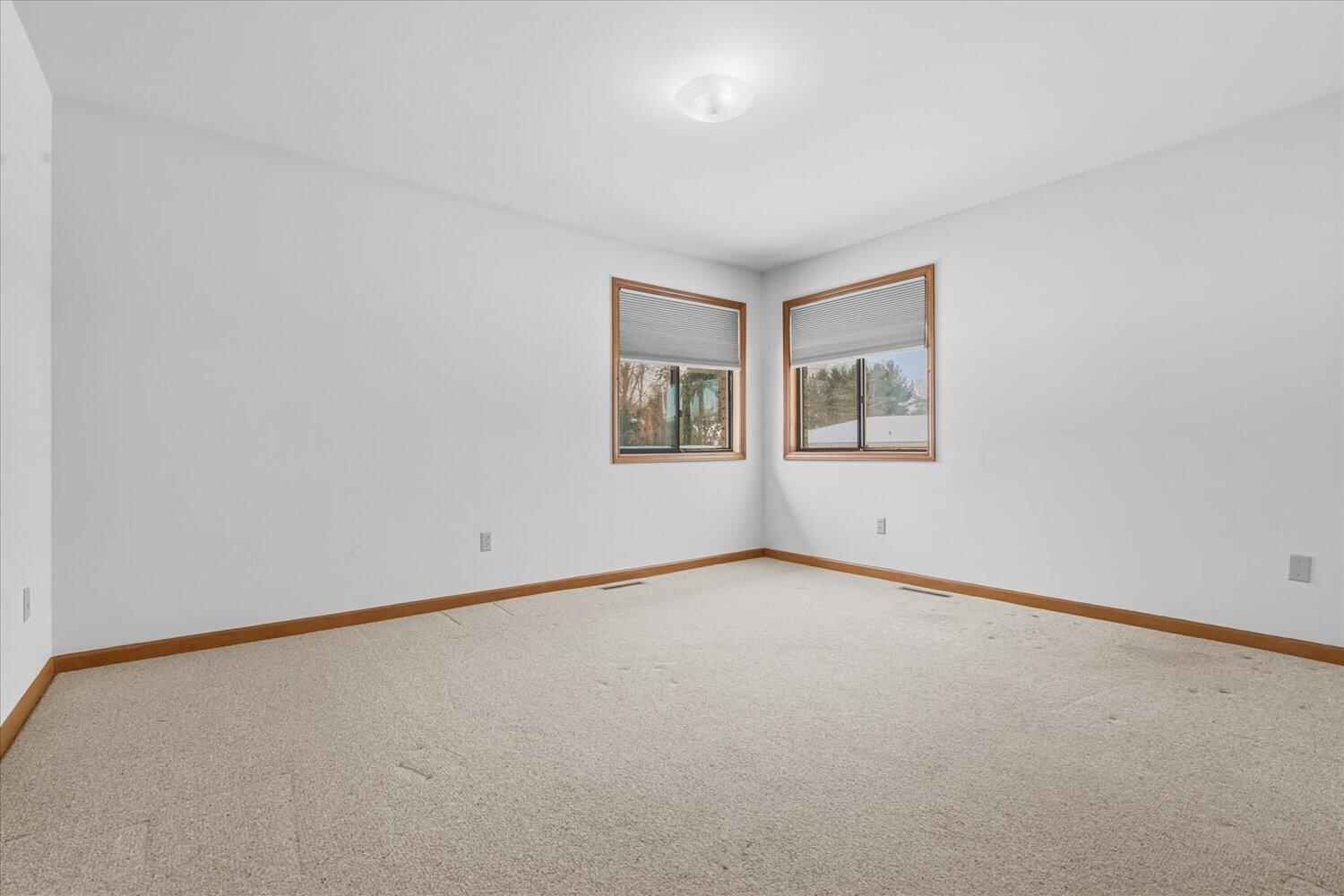 5052 Green Meadow Road Kalamazoo, MI 49009 - Photo 17 of 25 17-WM5052greenmeadow-14