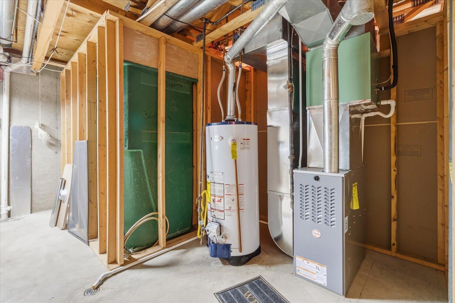 5052 Green Meadow Road Kalamazoo, MI 49009 - Photo 20 of 25 20-WM5052greenmeadow-20