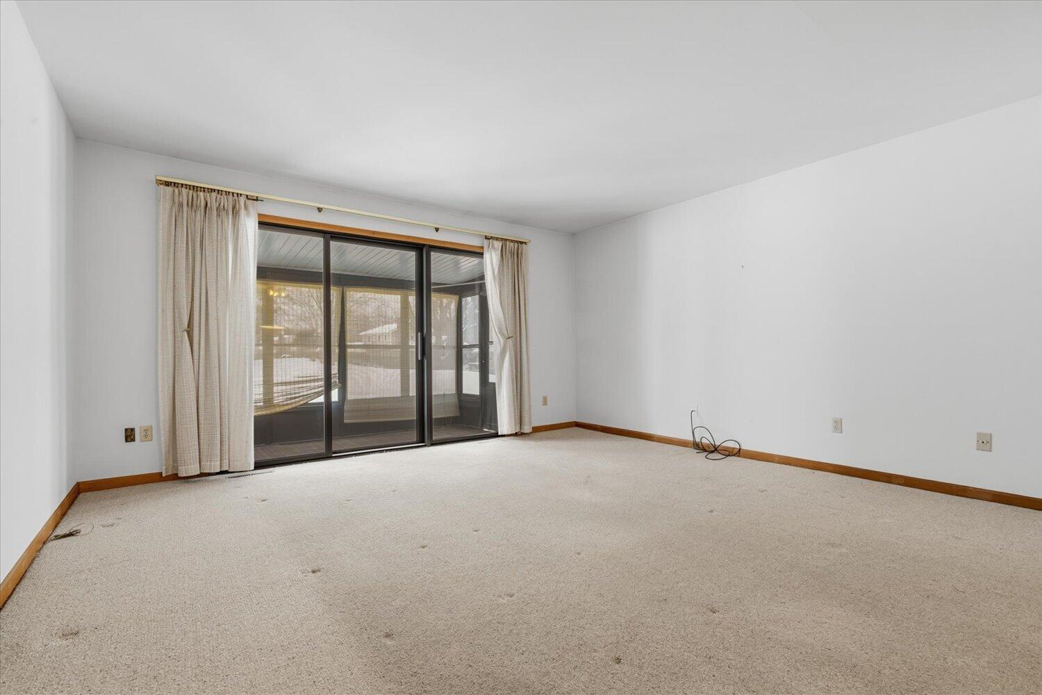 5052 Green Meadow Road Kalamazoo, MI 49009 - Photo 9 of 25 09-WM5052greenmeadow-7