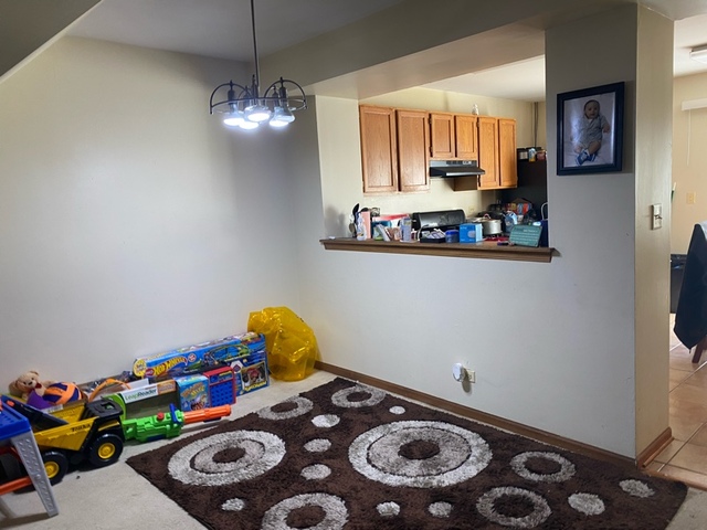 305 Rosebud Court Bolingbrook, IL 60440 - Photo 4 of 12