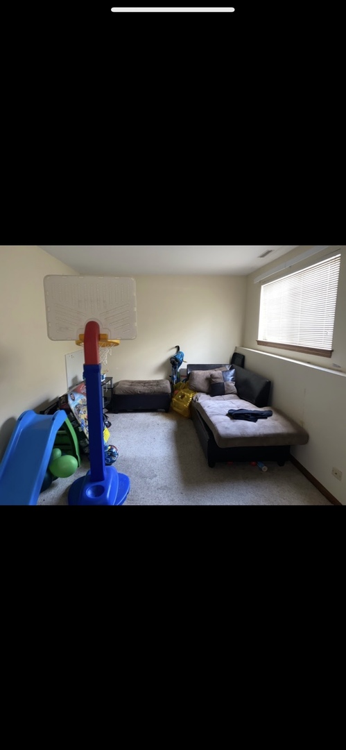 305 Rosebud Court Bolingbrook, IL 60440 - Photo 10 of 12