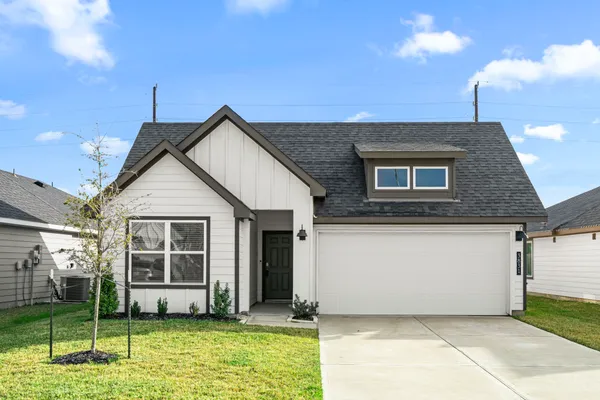 $2,400 | 3831 Beltingham Bend Way, Fulshear, TX 77441