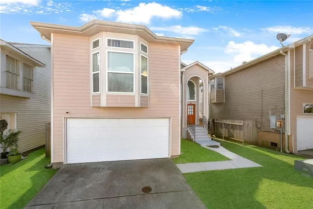 $255,000 | 3648 Timber Bluff Lane, New Orleans, LA 70131