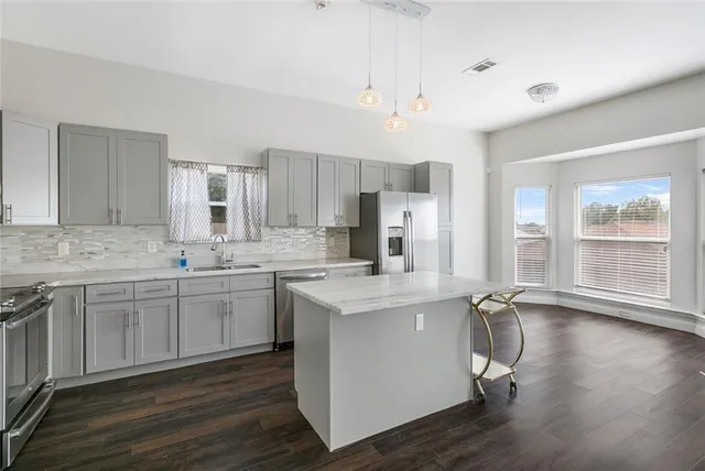 $255,000 | 3648 Timber Bluff Lane, New Orleans, LA 70131