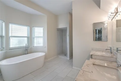 $255,000 | 3648 Timber Bluff Lane, New Orleans, LA 70131