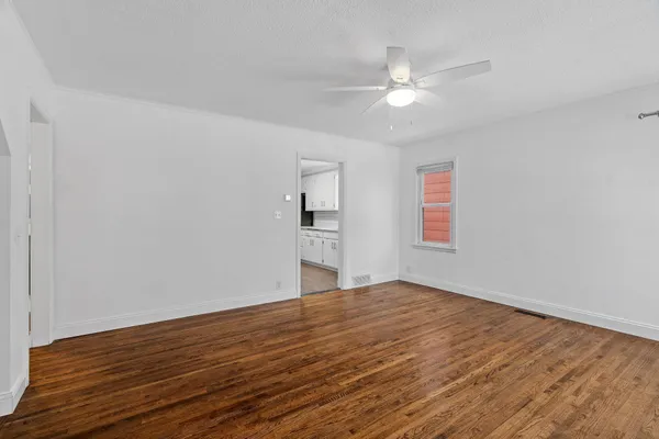 $3,500 | 5705 Logan Avenue South, Minneapolis, MN 55419