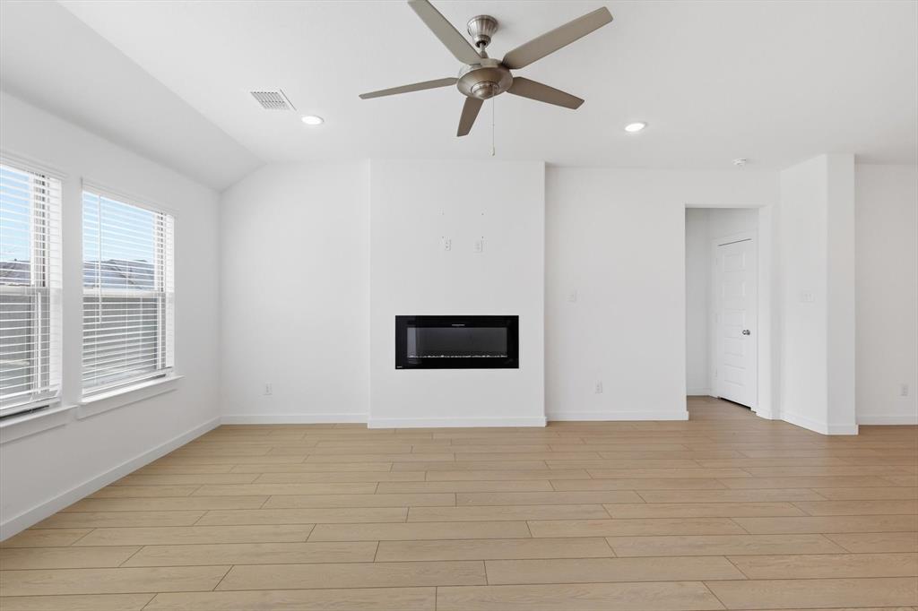 1212 Nuevo Rancho Lane Fort Worth, TX 76052 - Photo 18 of 33