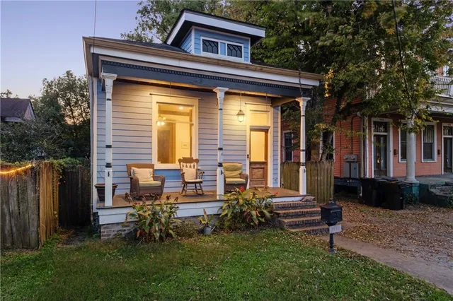 $2,450 | 4208 Dumaine Street, New Orleans, LA 70119