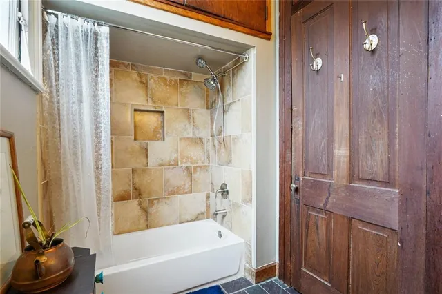 $2,450 | 4208 Dumaine Street, New Orleans, LA 70119