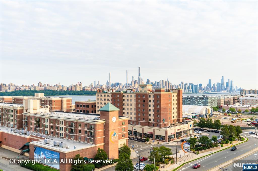 3514 City Place Edgewater, NJ 07020 - Photo 11 of 12