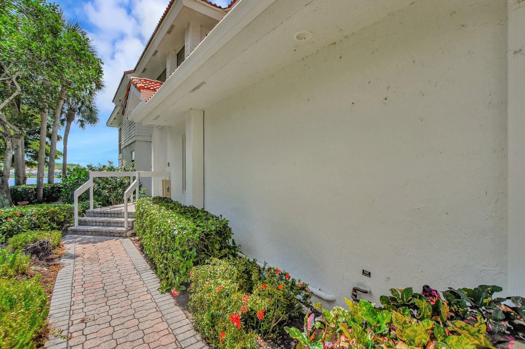 2481 Northwest 59th Street, Unit 902 Boca Raton, FL 33496 - Photo 4 of 107 2-web-or-mls-DSC_1676