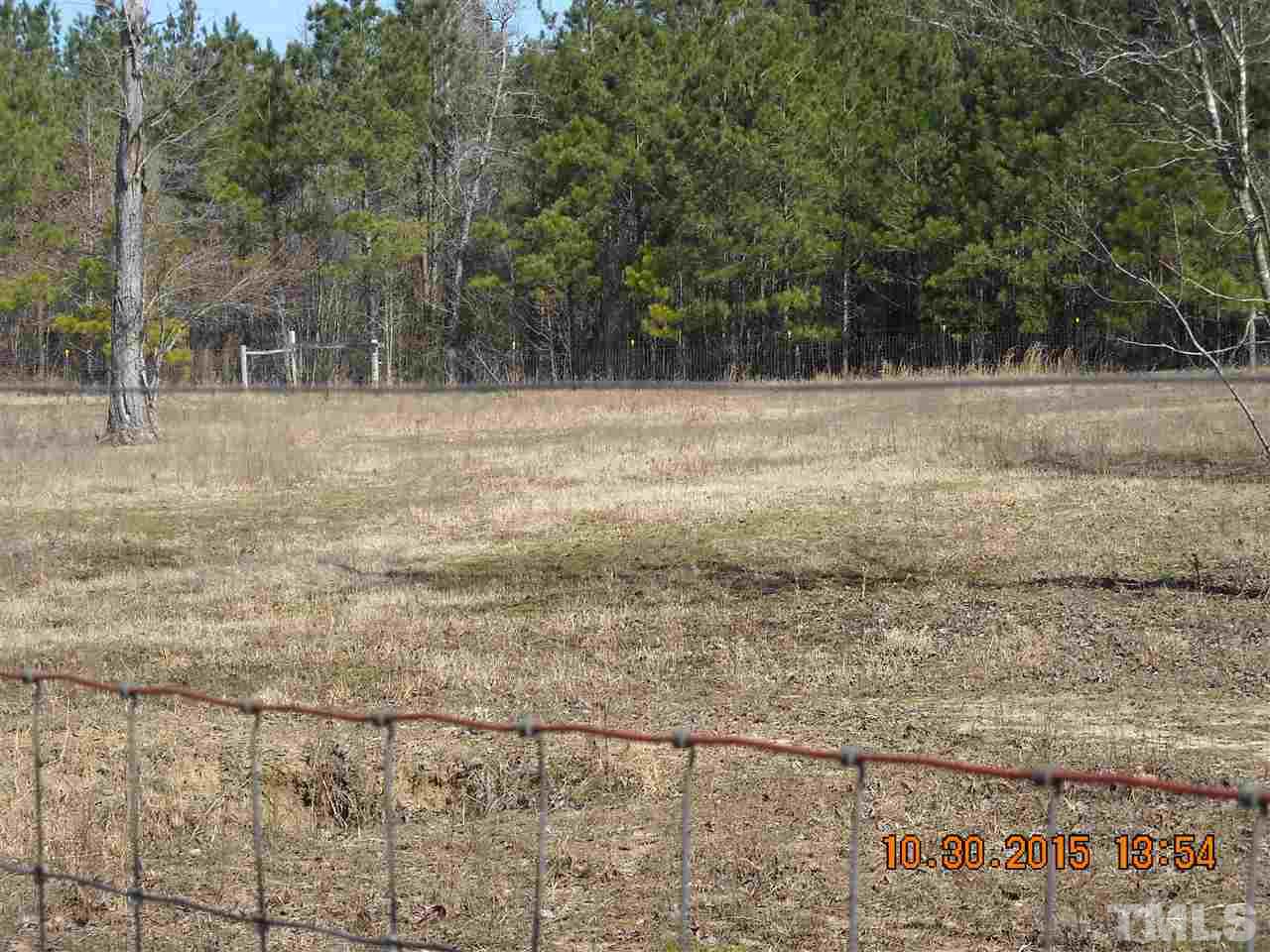 2572 Courtney Road Oxford, NC 27565 - Photo 14 of 25 a view of a yard