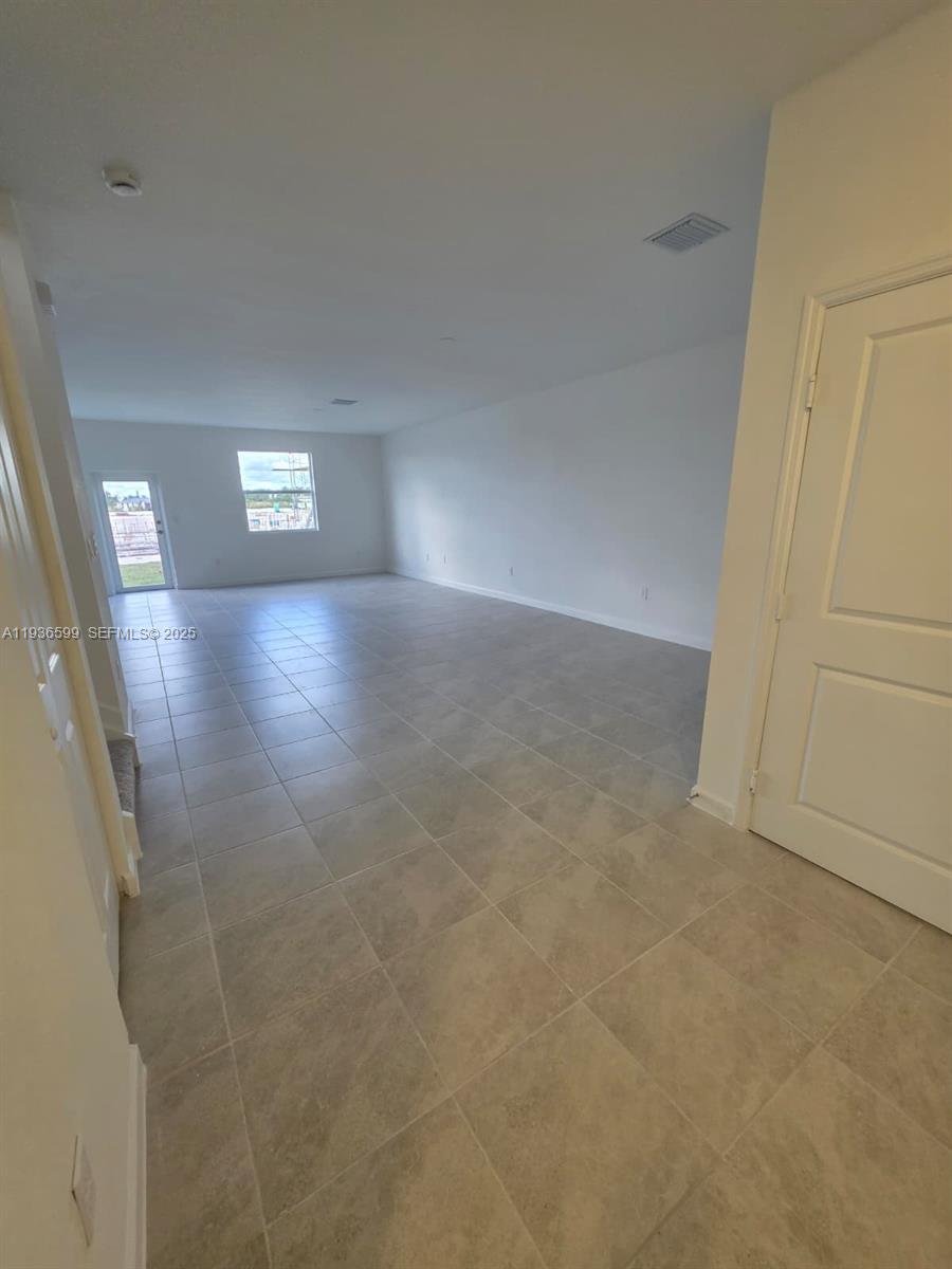 19571 Southwest 339th Terrace Homestead, FL 33034 - Photo 14 of 42