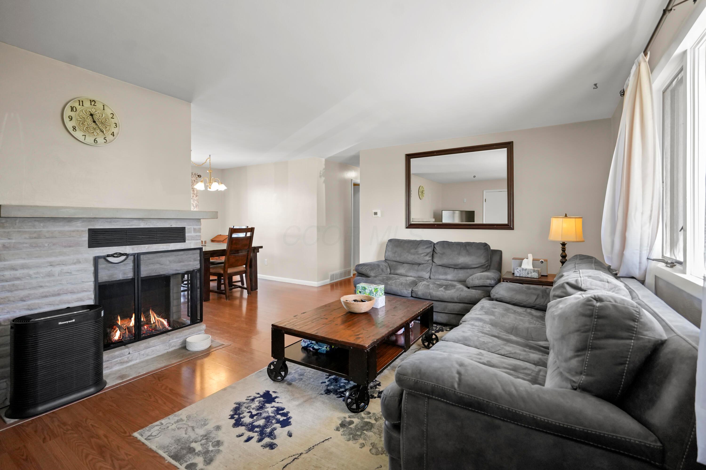 110 Hilltop Road Mansfield, OH 44906 - Photo 4 of 39 3