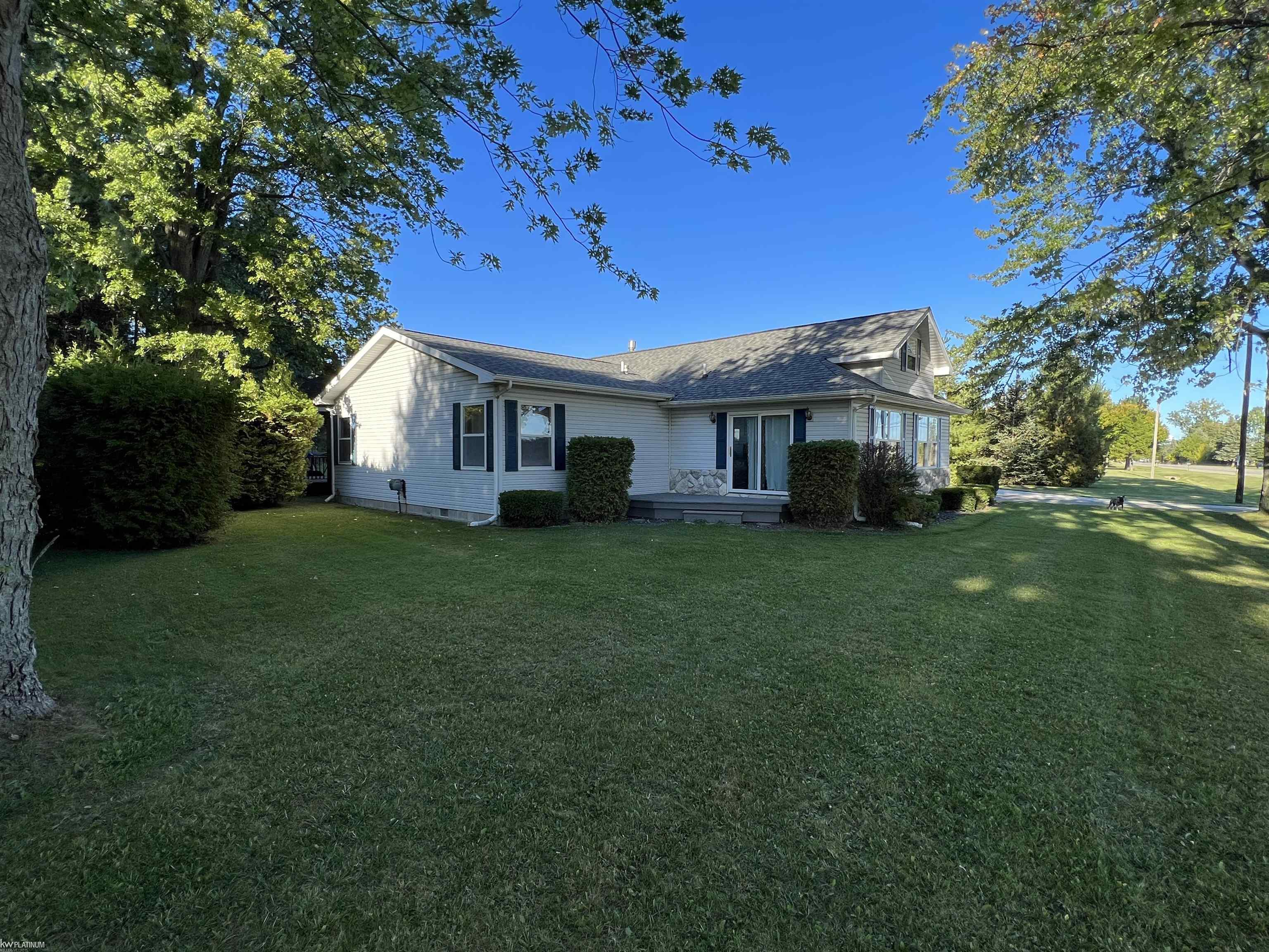 8709 Sand Beach Road Harbor Beach, MI 48441 - Photo 15 of 73 50092614-14.JPG
